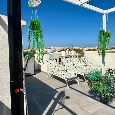 Penthouse Horizon