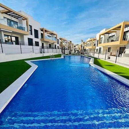 Penthouse Horizon